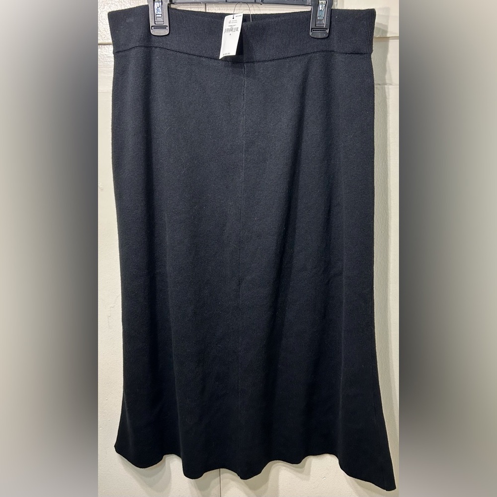 NWT Banana Republic Black Professional/Casual Midi Skirt - Size Small